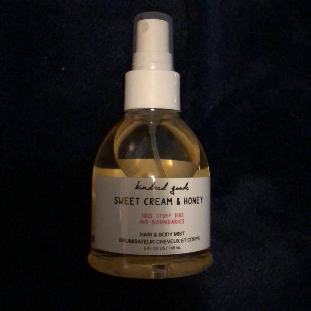 Old navy fragrance Sweet Cream & Honey